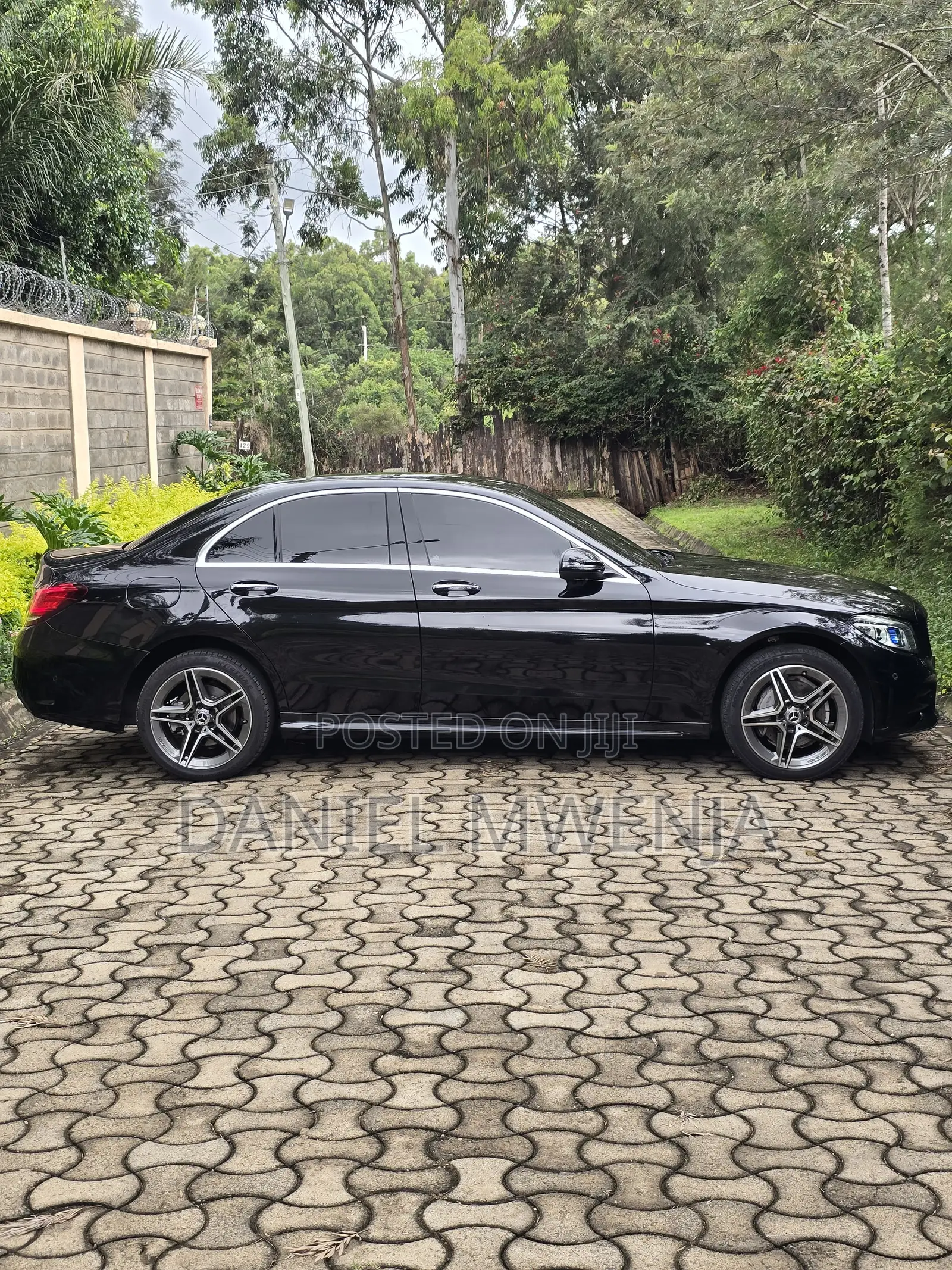 Mercedes-Benz C200 2020 Black
