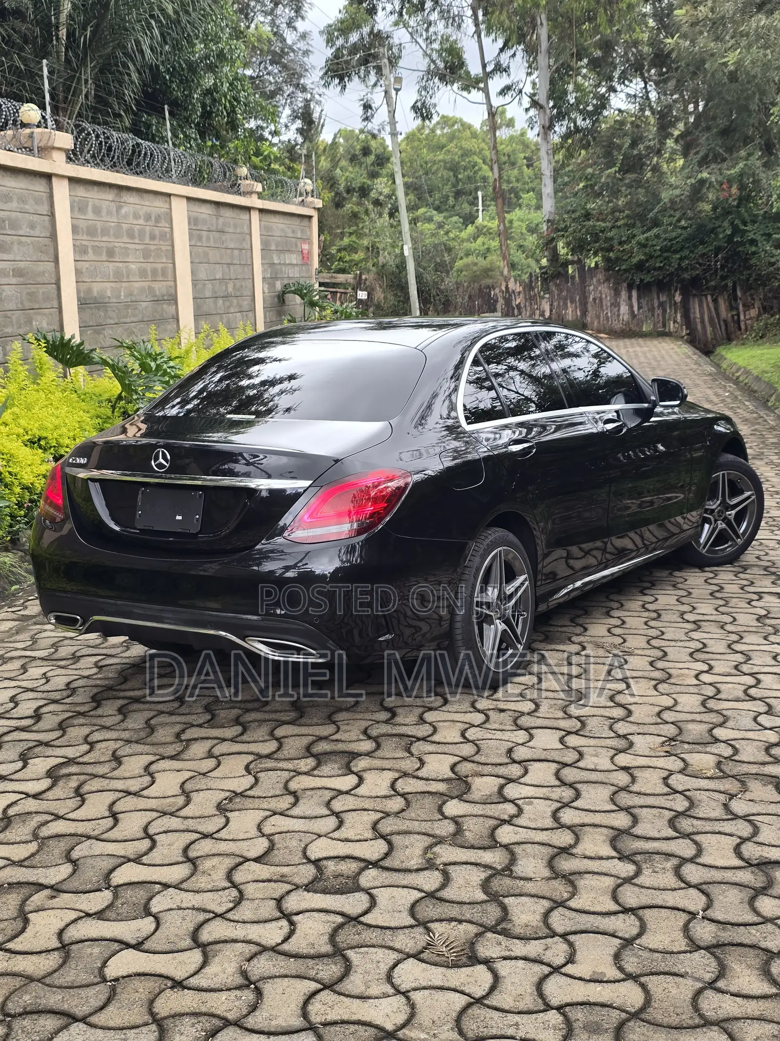 Mercedes-Benz C200 2020 Black
