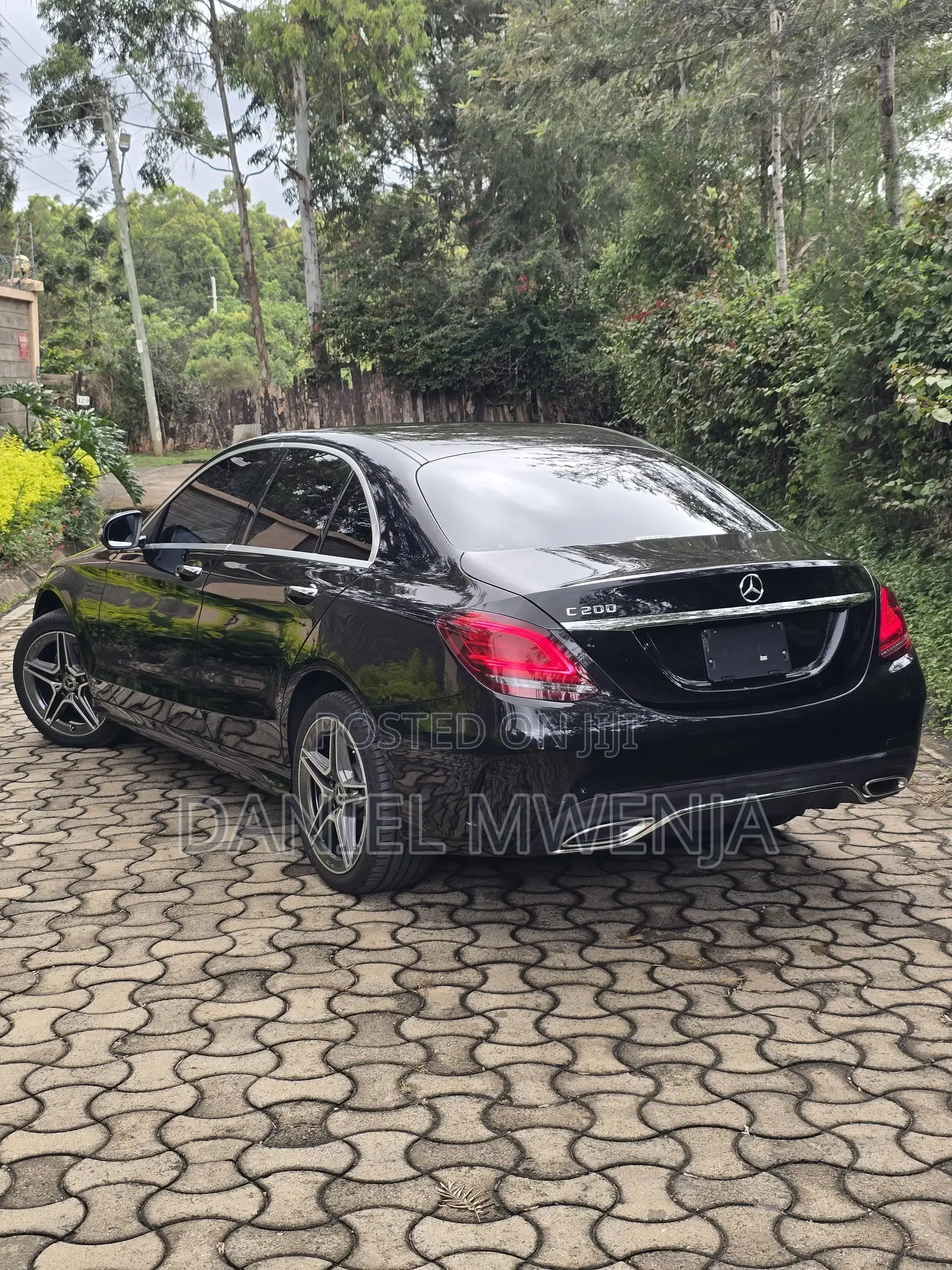 Mercedes-Benz C200 2020 Black