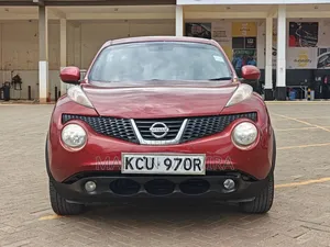 Nissan Juke 2011 Red