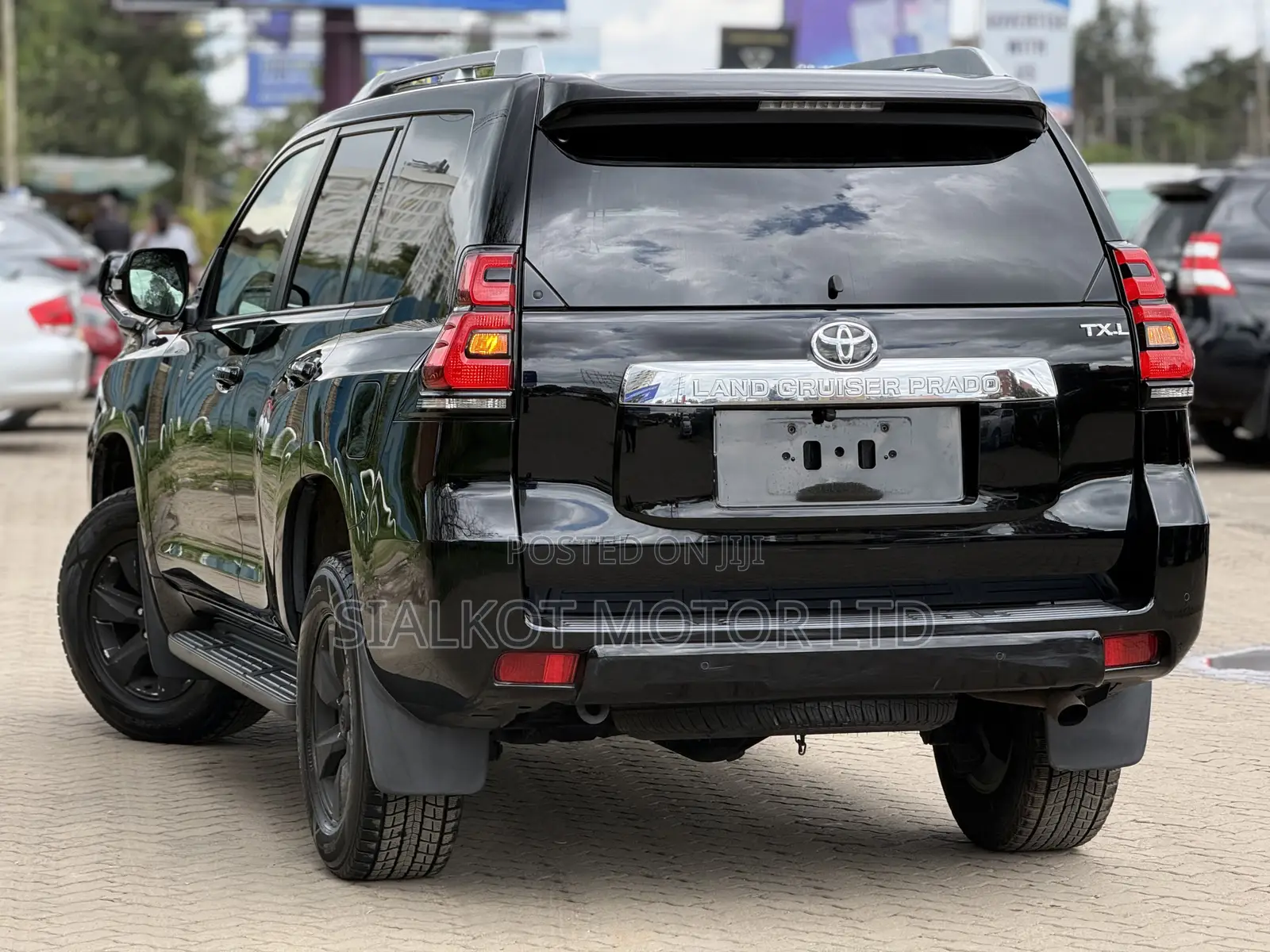 Toyota Land Cruiser Prado 2.8 2019 Black
