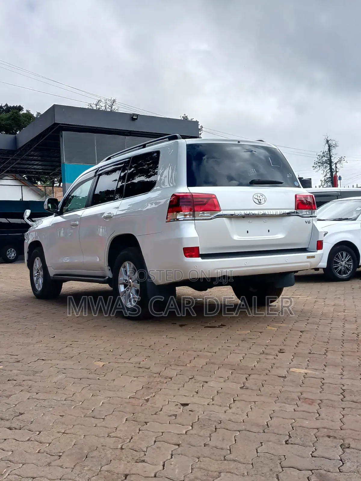 Toyota Land Cruiser 2020 White