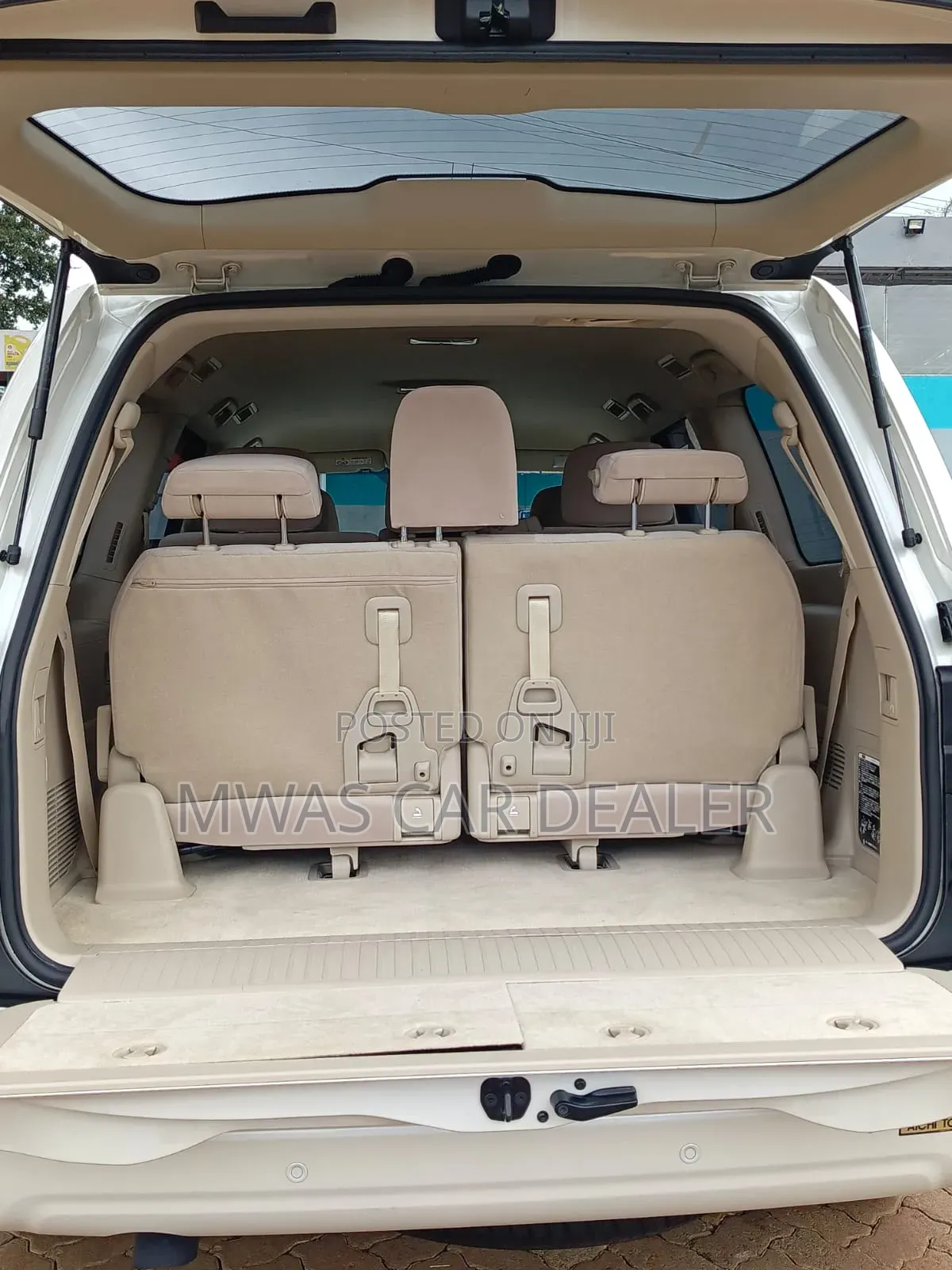 Toyota Land Cruiser 2020 White