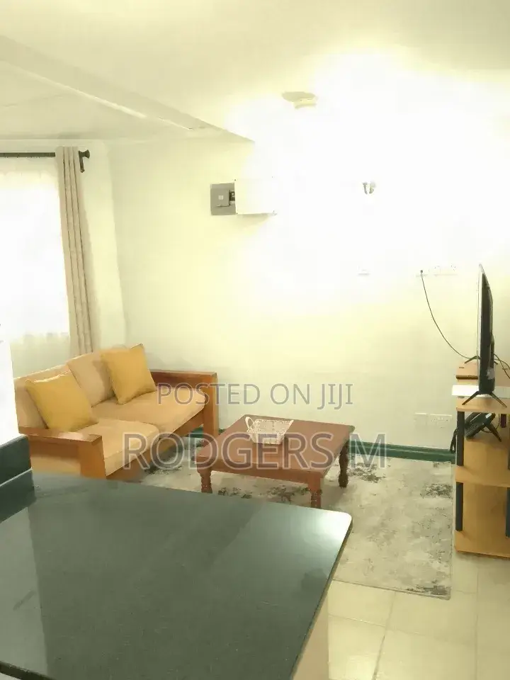 Furnished Studio Apartment in Valley Arcade for rent