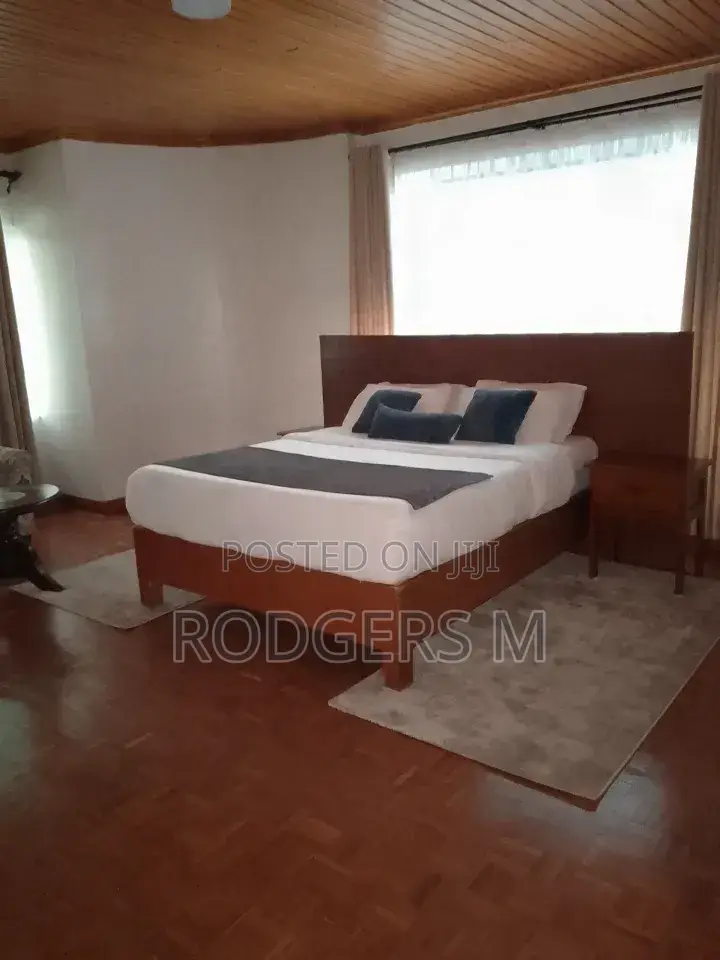Furnished 2bdrm Apartment in Valley Arcade for rent