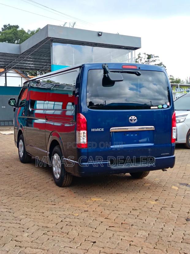 Toyota HiAce 2019 - thumbnail 6