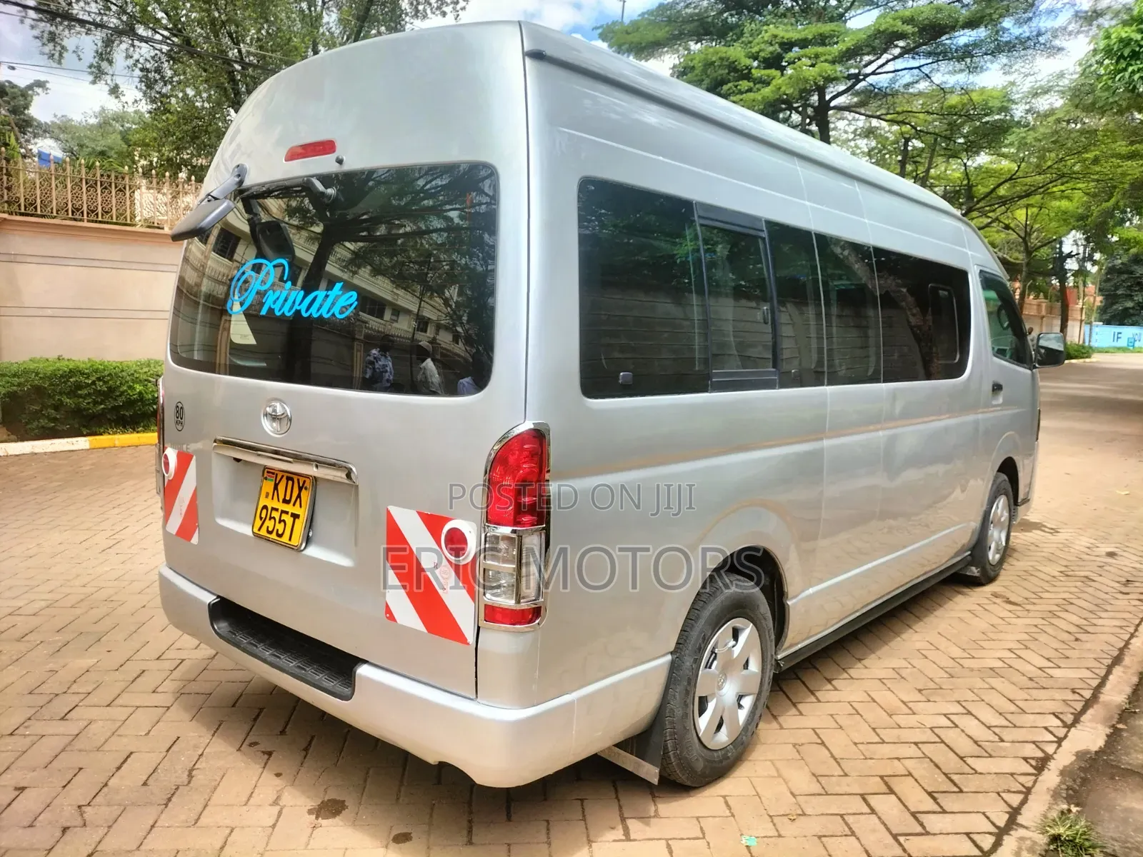 Toyota Grand HiAce 2016 Silver