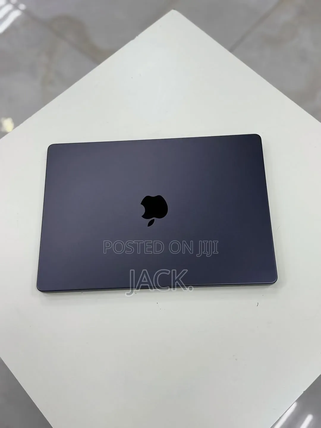 Laptop Apple MacBook Pro 2024 M4 14-inch 16GB Apple M4 SSD 512GB