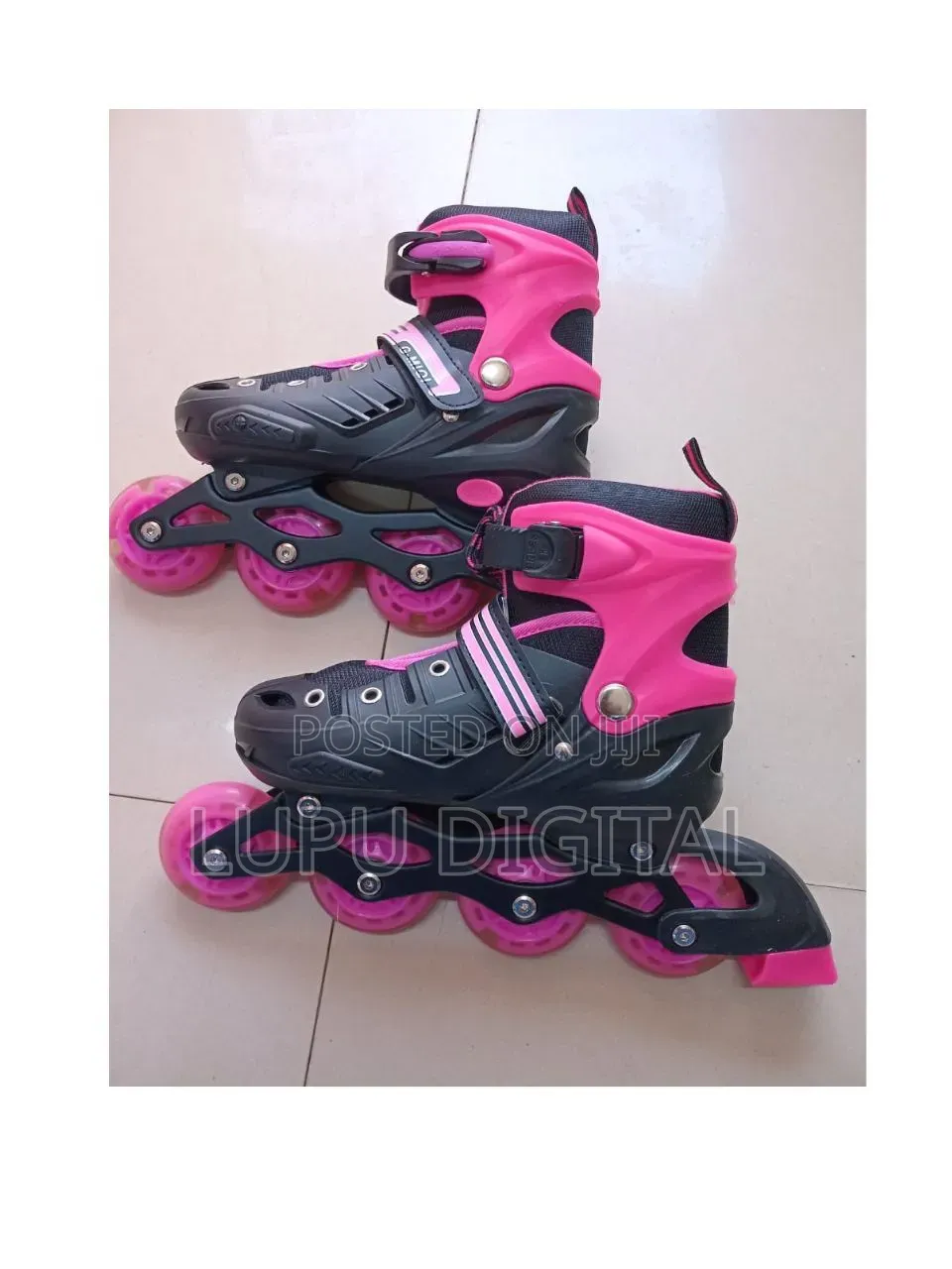 Hard Boot Skate Shoes 31 To 42 Adjustable 31 To 34, 35-38, 39-42
