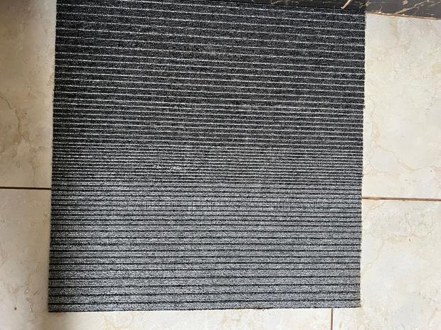 Elite Carpet Squares