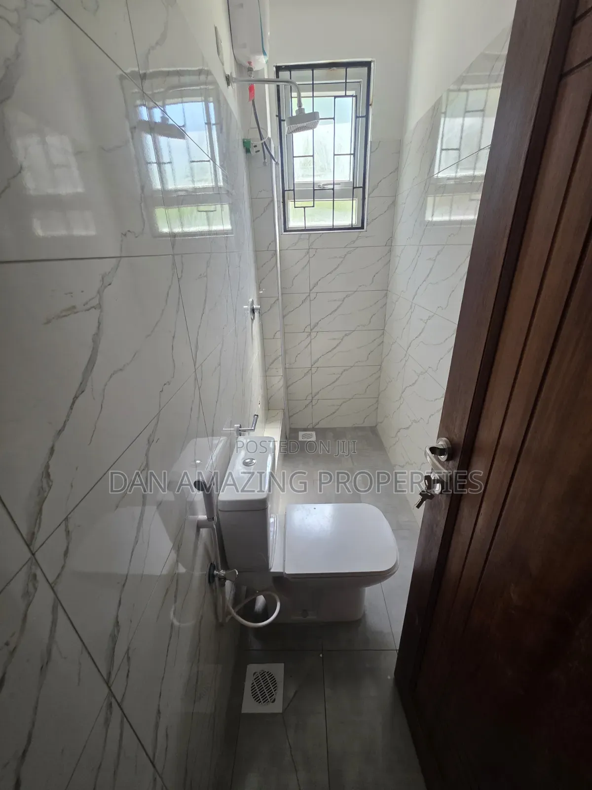 3bdrm Penthouse in Mombasa, Mtwapa for sale