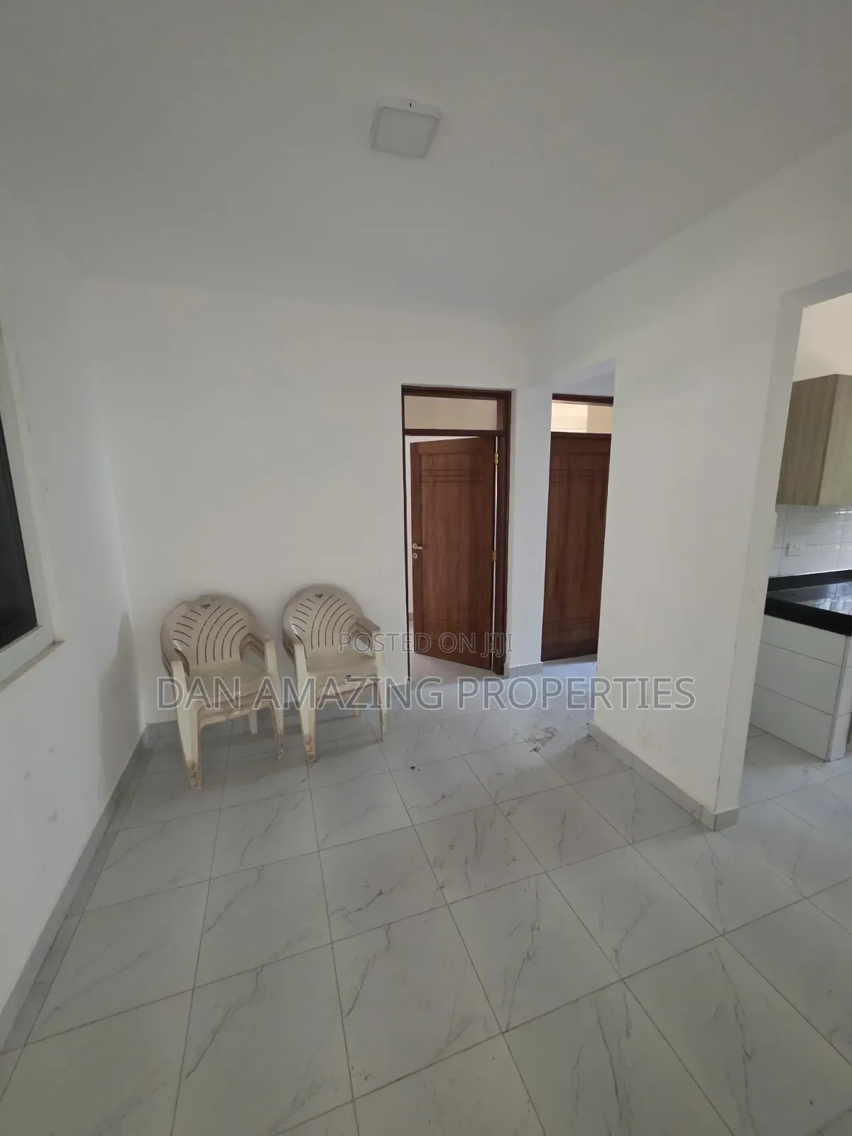 3bdrm Penthouse in Mombasa, Mtwapa for sale