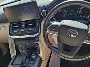 Toyota Land Cruiser 76 Series 2023 White