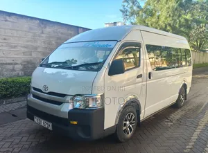 Toyota Grand HiAce 2017 White