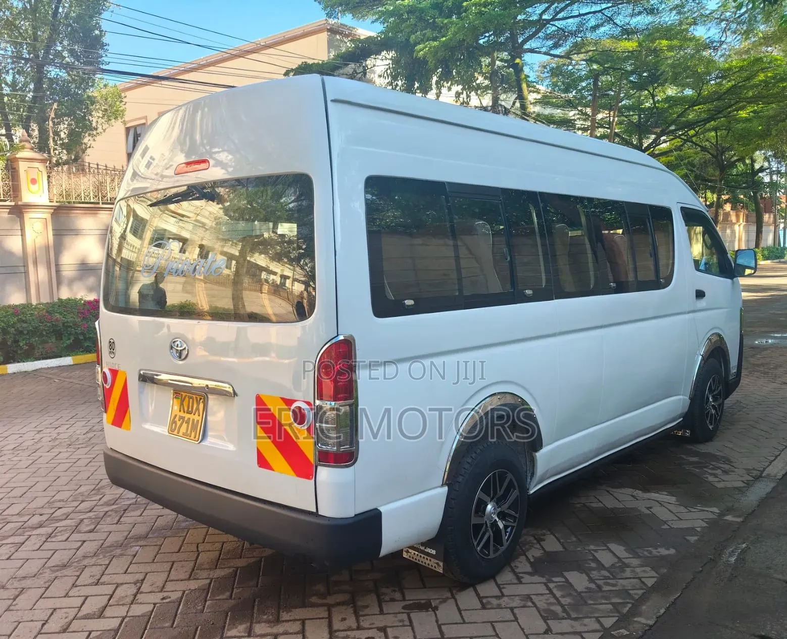 Toyota Grand HiAce 2017 White