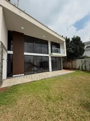 4bdrm House in Kiambu Rd, Runda for sale