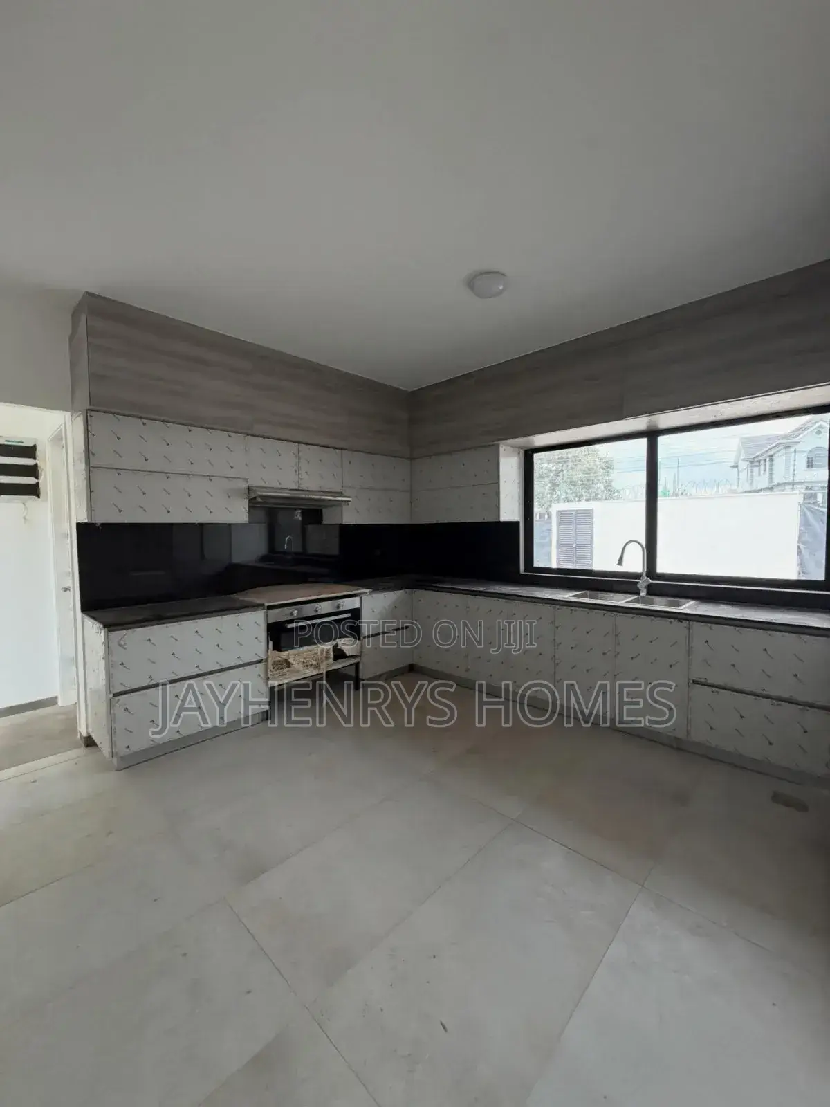 4bdrm House in Kiambu Rd, Runda for sale