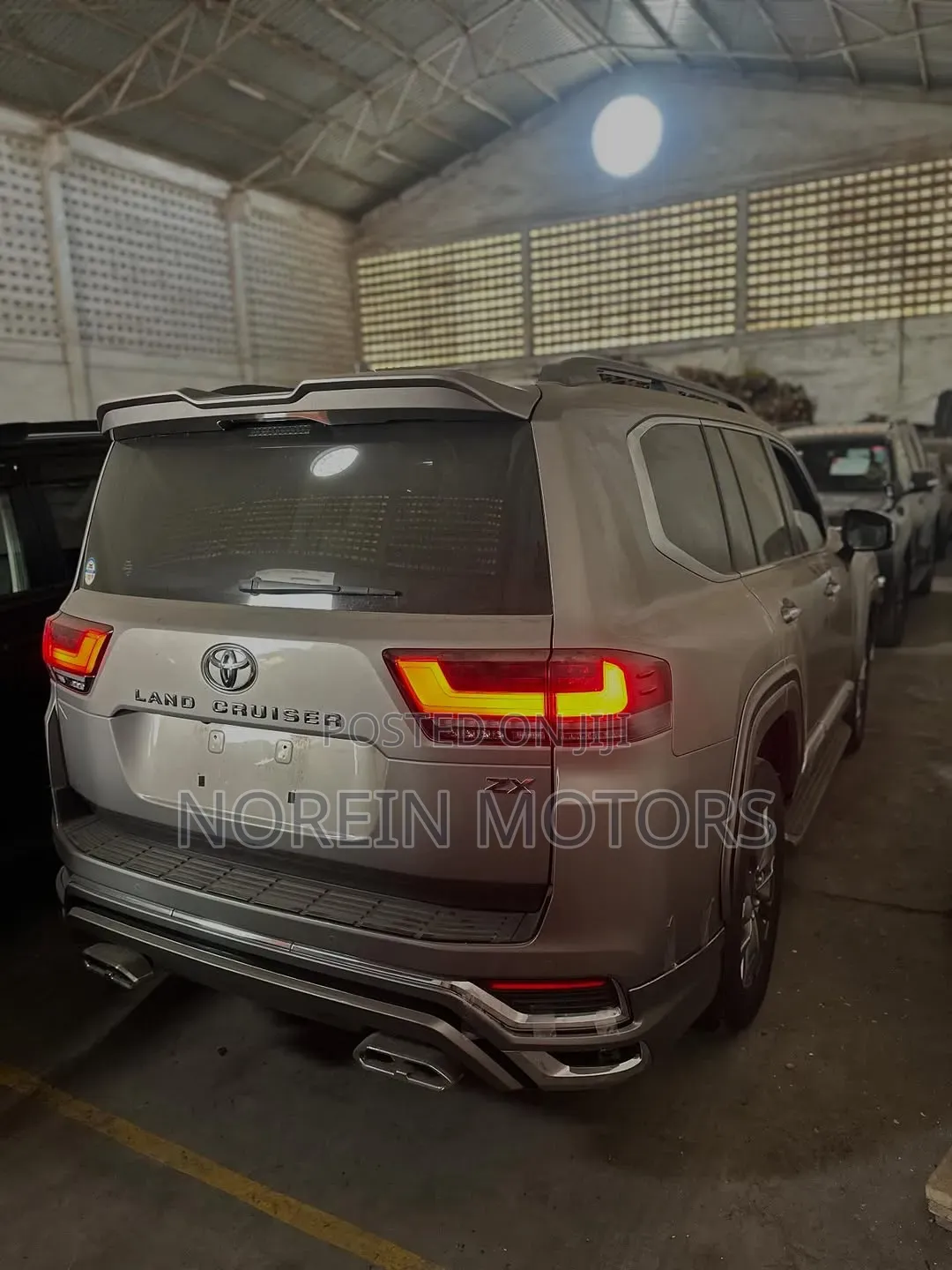 Toyota Land Cruiser 2023