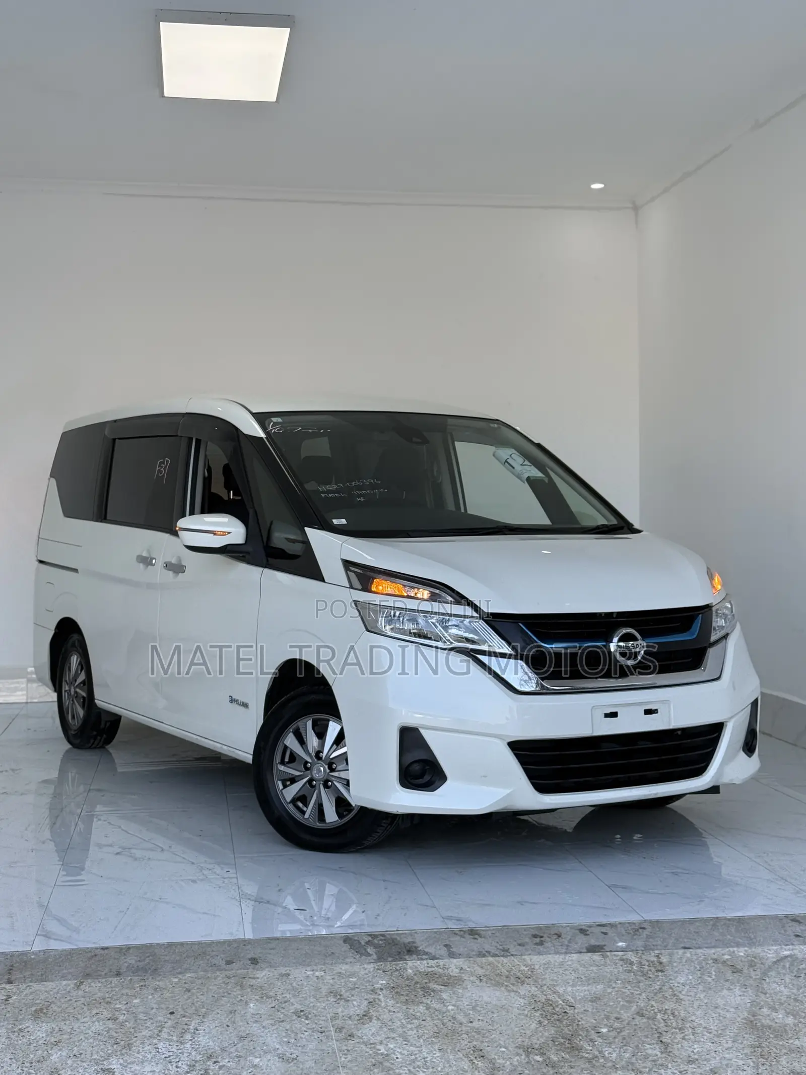 Nissan Serena 2019 White