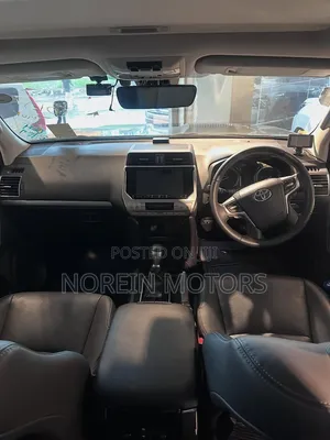 Toyota Land Cruiser Prado 2.7 2021 Matt Black