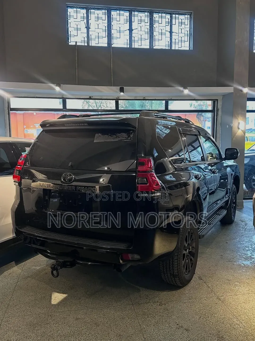 Toyota Land Cruiser Prado 2.7 2021 Matt Black