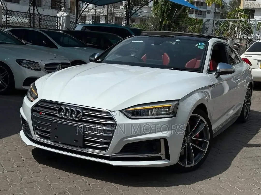 Audi S5 3.0T AWD quattro Coupe 2017 White