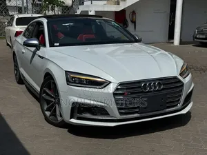 Audi S5 3.0T AWD quattro Coupe 2017 White