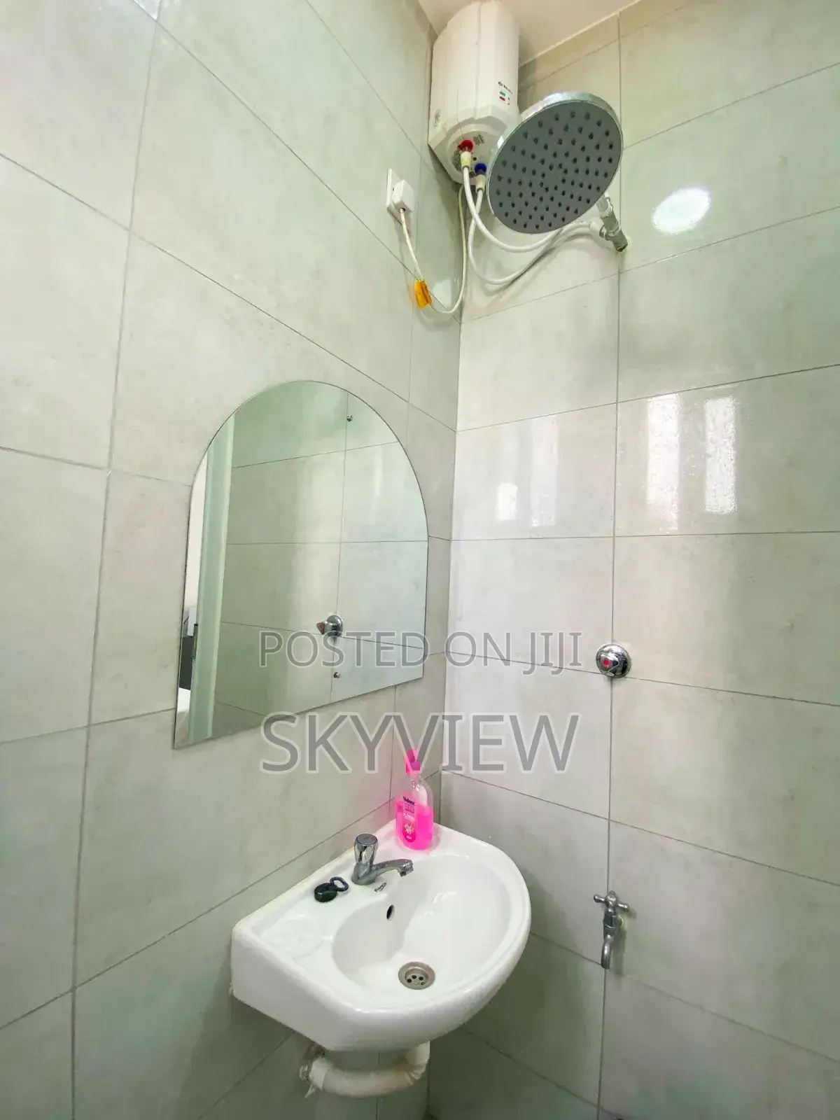Skyview Inn Apartment