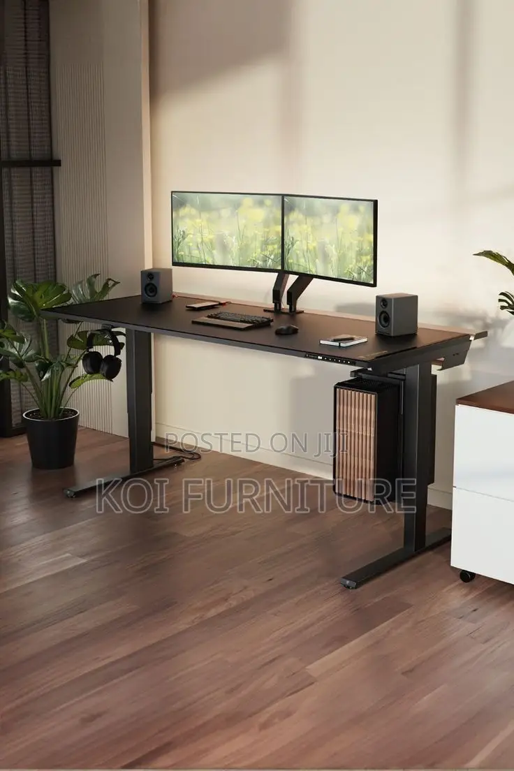 Office Desk; 1200mm B900b Electric Adjustable Desk