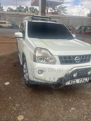 Nissan X-Trail 2011 White