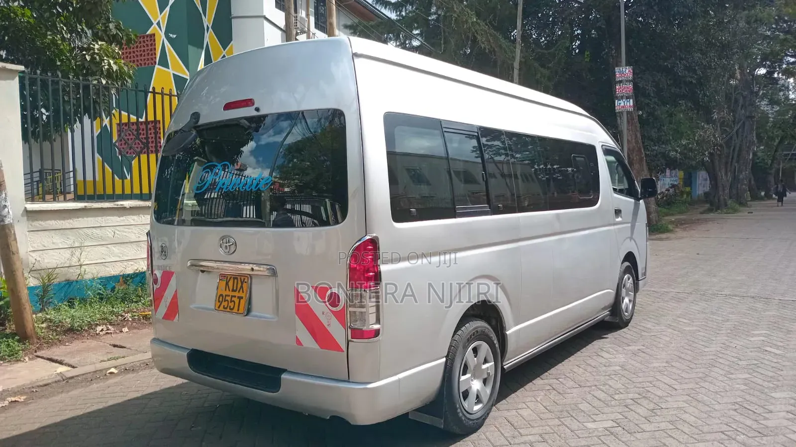 Toyota HiAce 2018 Silver