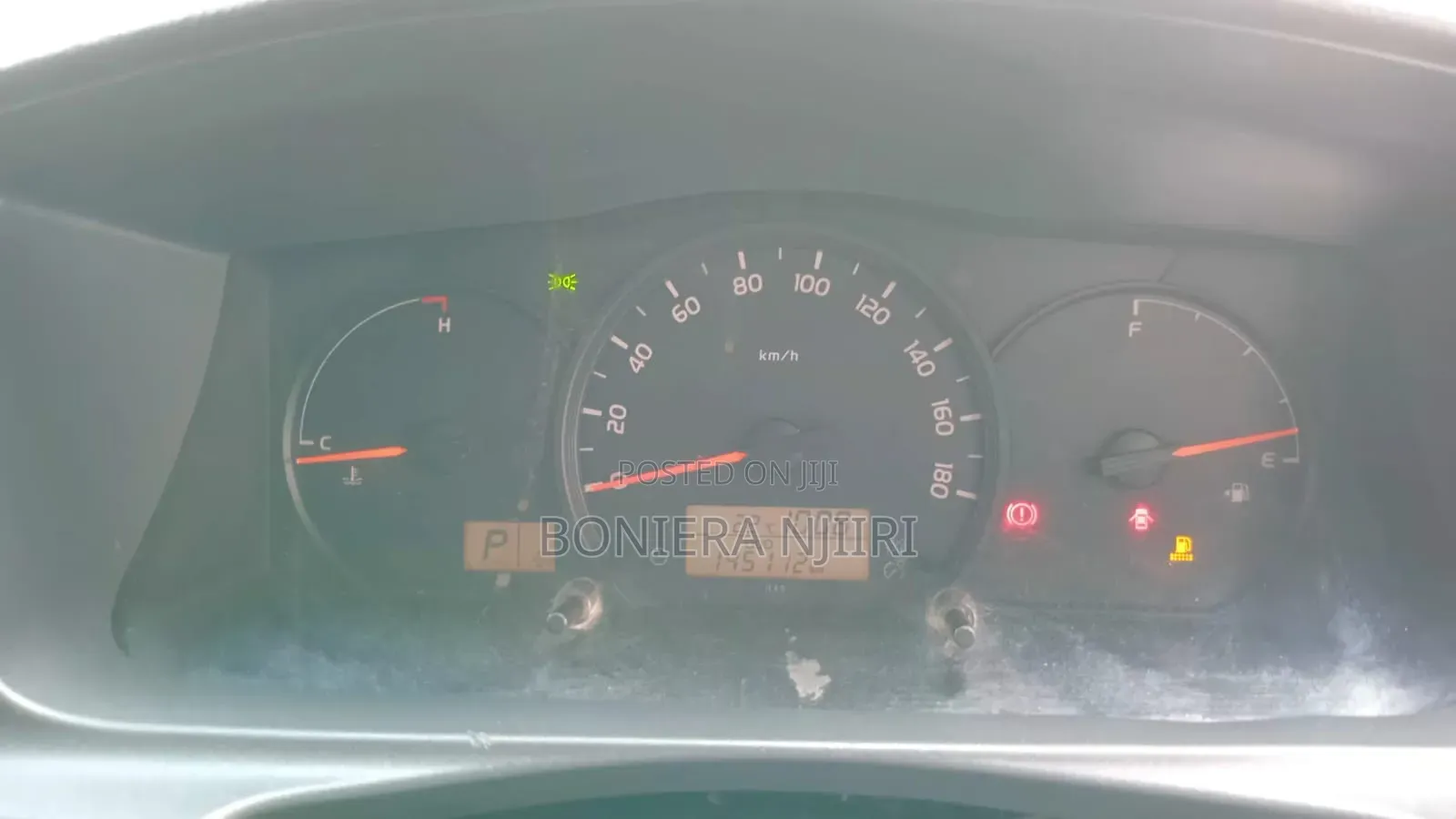 Toyota HiAce 2018 Silver