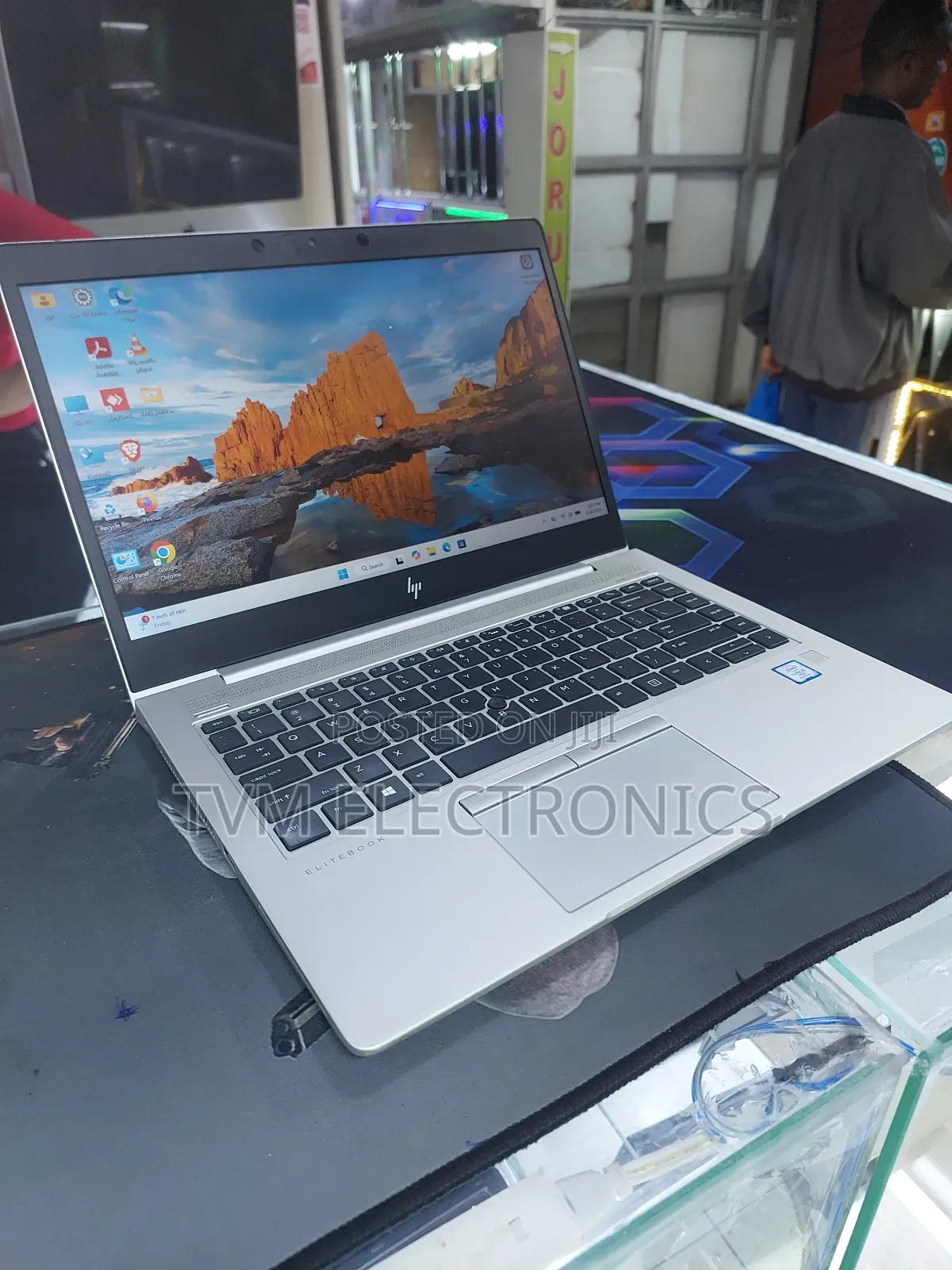 Laptop HP EliteBook 840 G6 8GB Intel Core i3 SSD 256GB