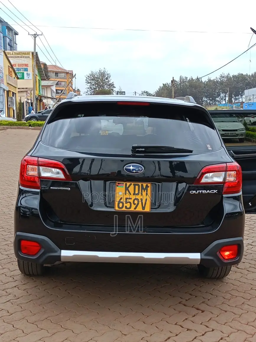 Subaru Outback 2.5i Premium AWD 2017 Black