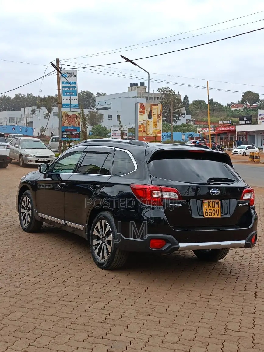 Subaru Outback 2.5i Premium AWD 2017 Black