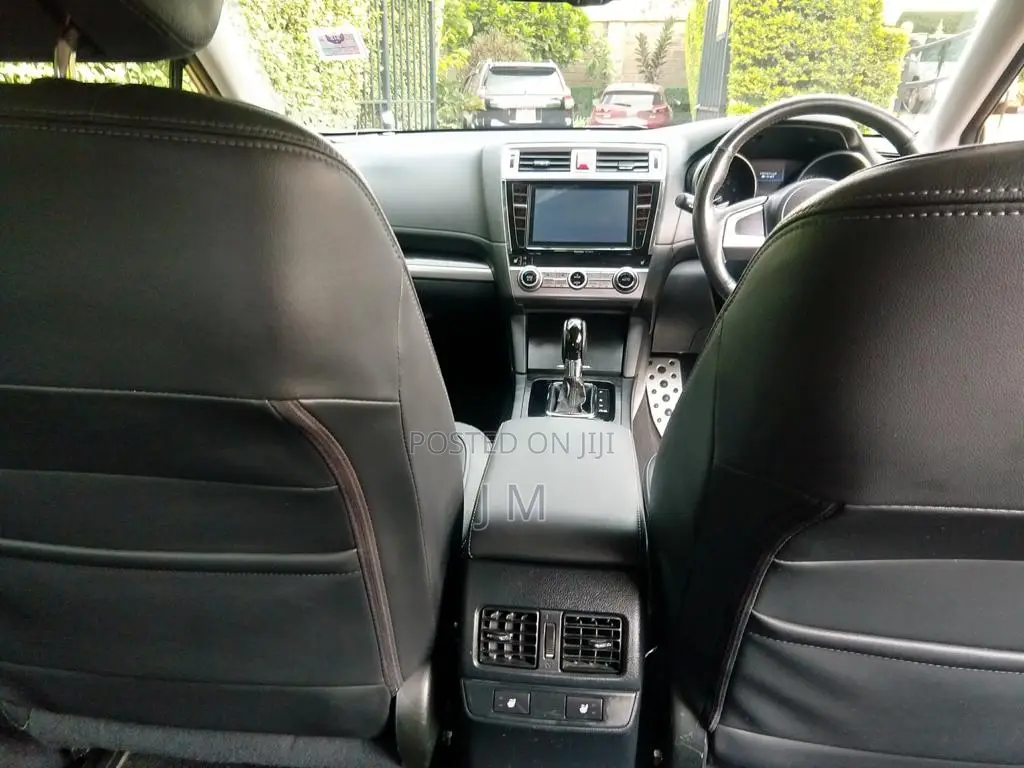 Subaru Outback 2.5i Premium AWD 2017 Black