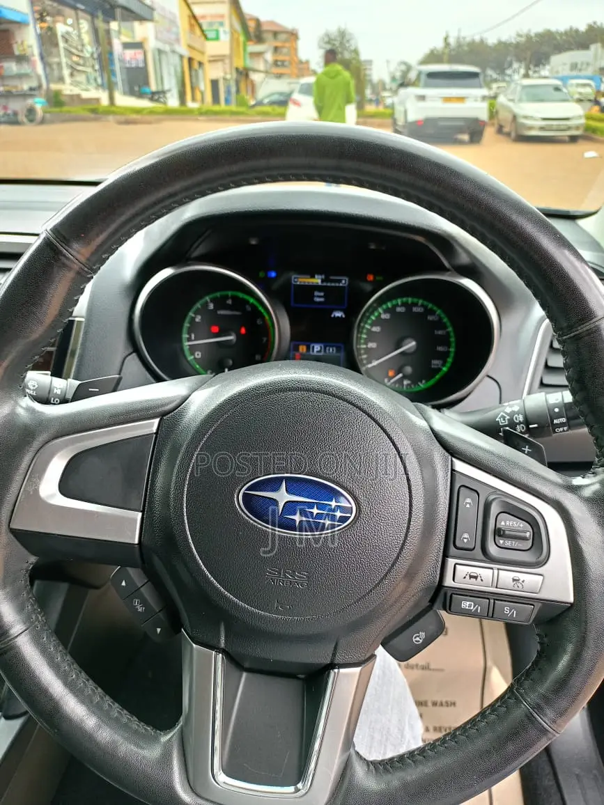 Subaru Outback 2.5i Premium AWD 2017 Black