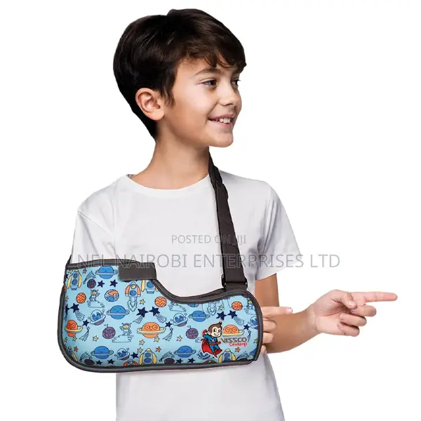 Vissco Champ Arm Sling Shoulder Support for Kids (Universal)
