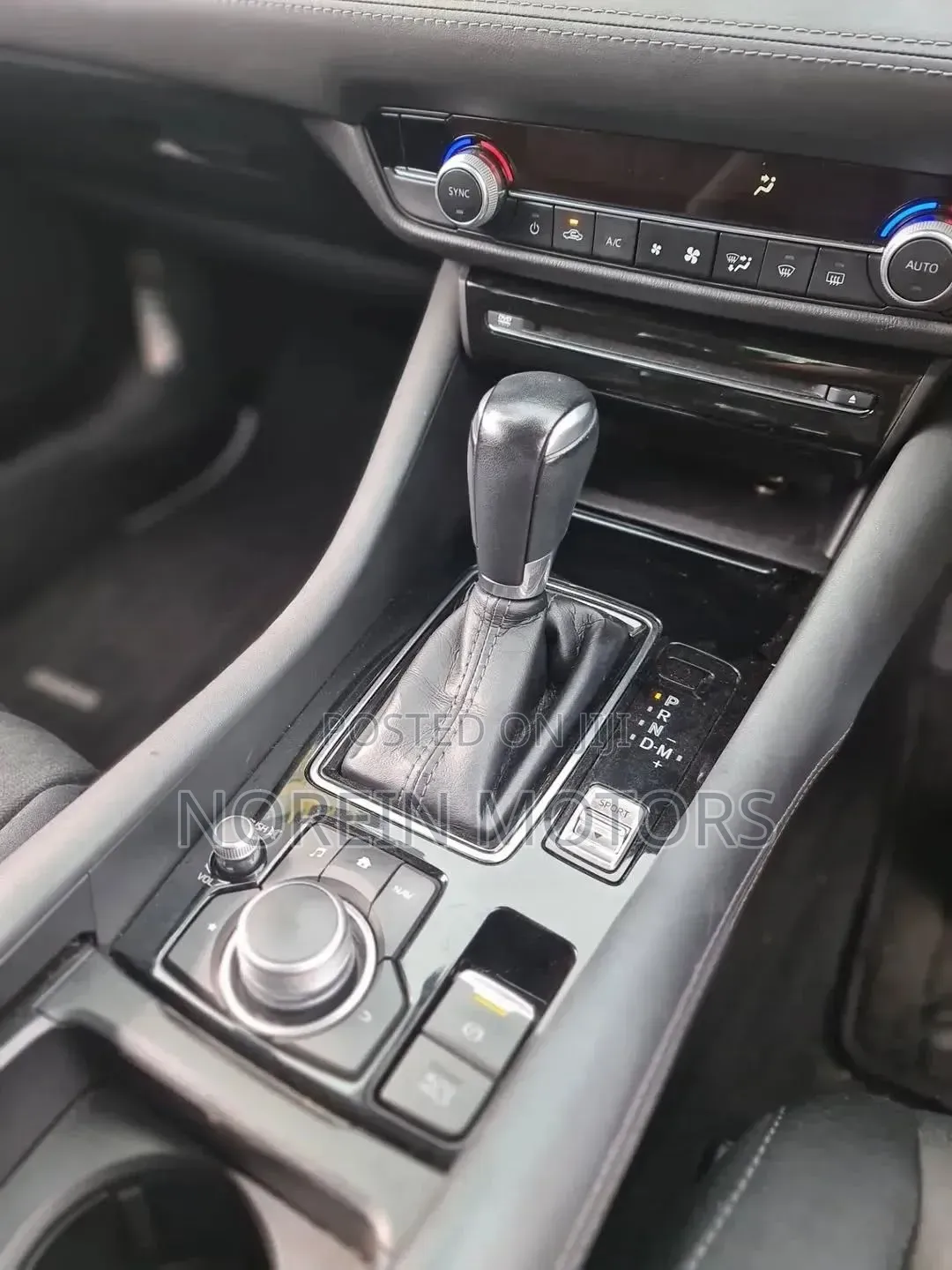 Mazda 6 2019 Off white