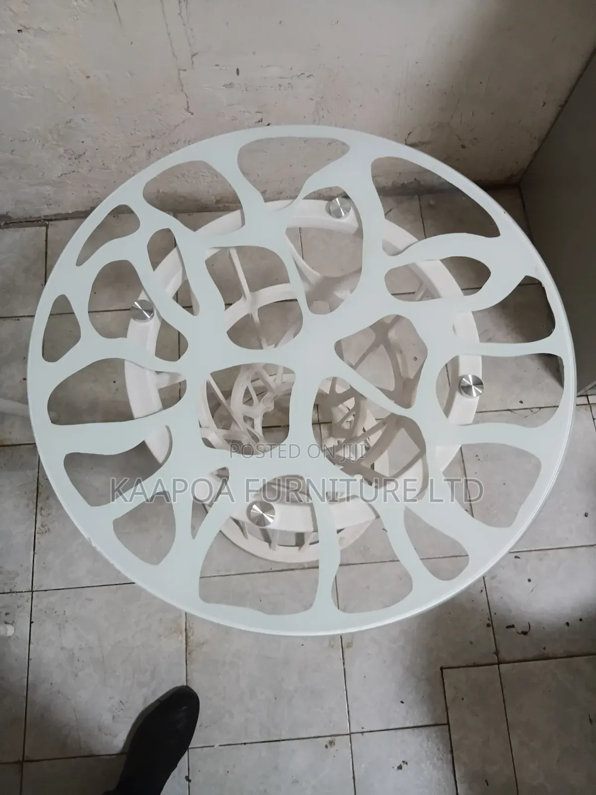 Cocktail / Dining Plastic Table