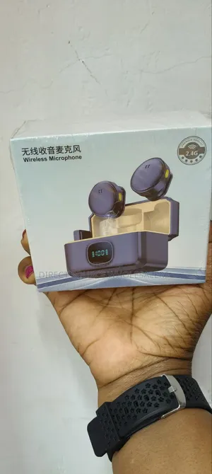  Q8 Wireless Microphone – Crystal Clear Sound for Videos