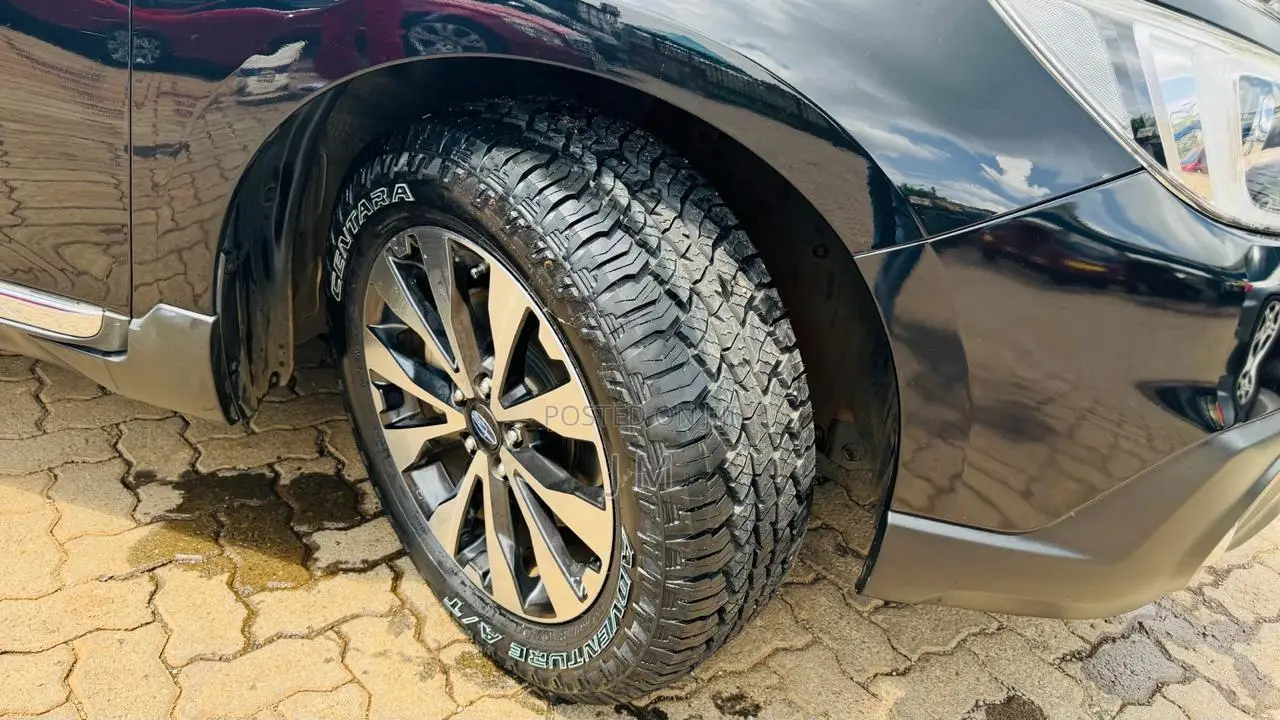 Subaru Outback 2.5i Premium AWD 2017 Black