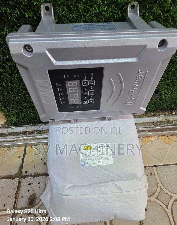 Heavy Duty 110m Solar Pump Controller - main view