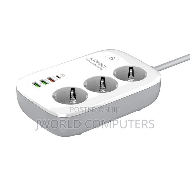 Ldnio Wifi Smart Universal Power Strip 3 Outlets - thumbnail 3