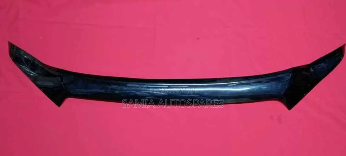 Bonet Mate - Black for Isuzu D-Max 2020