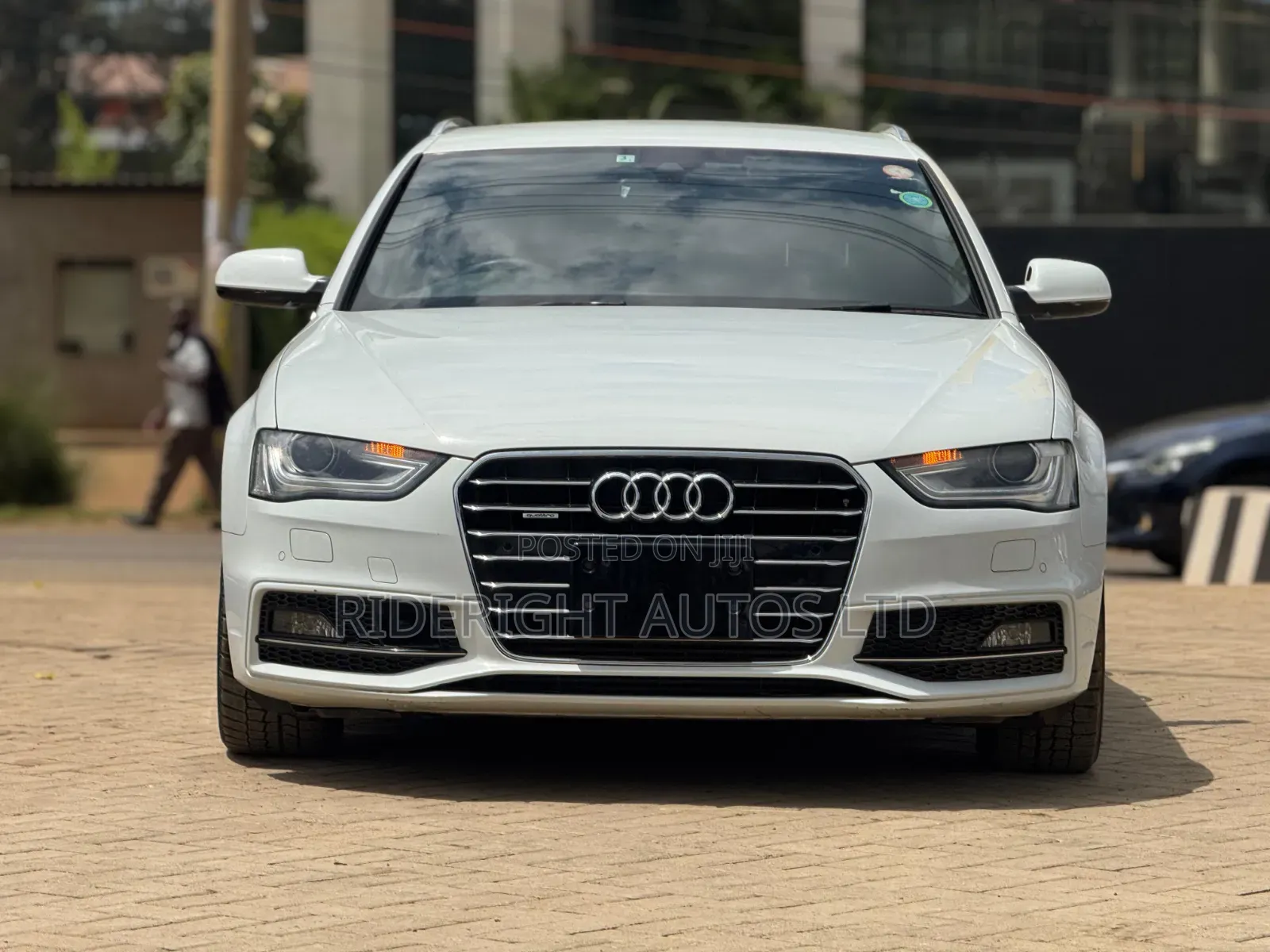 Audi A4 2.0T Premium AWD quattro 2016 White
