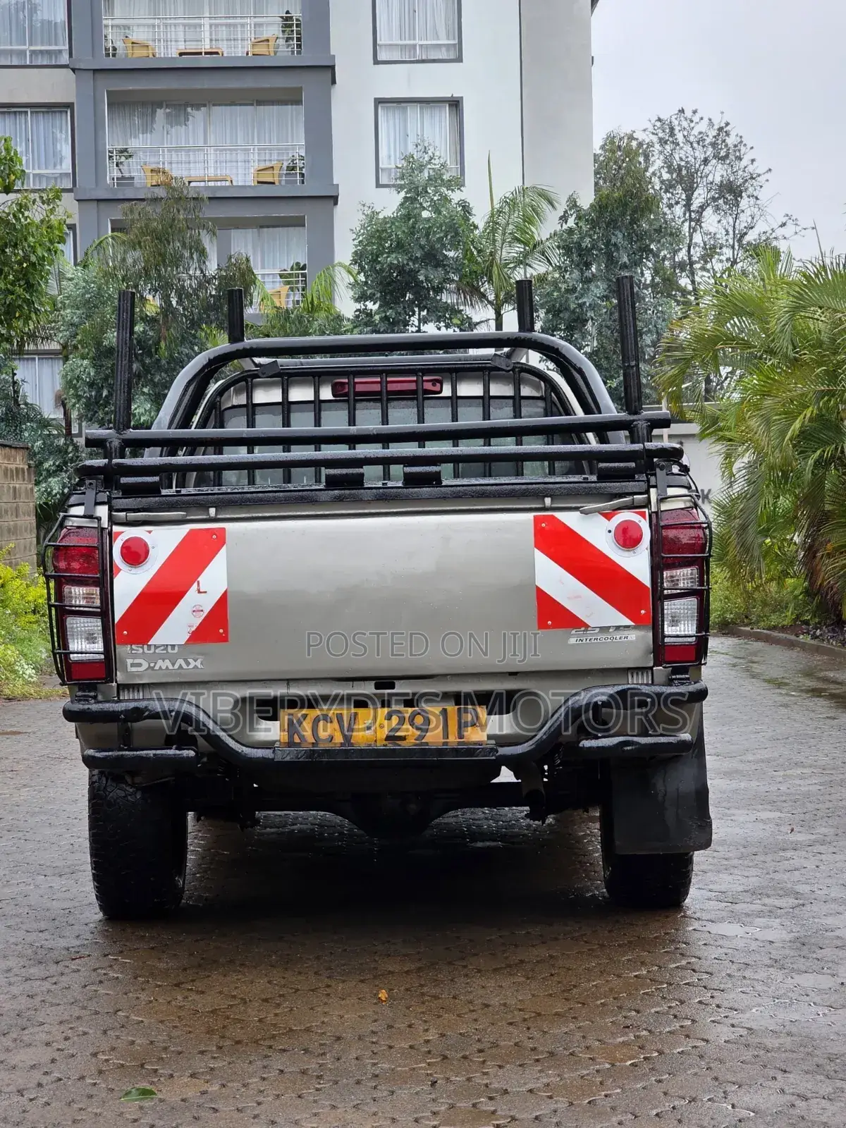 Isuzu D-MAX 2019 Gray