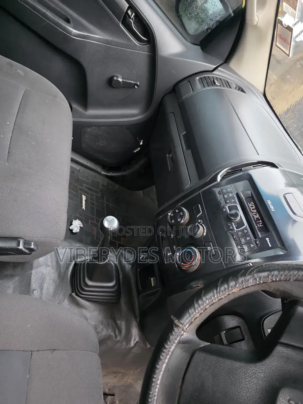 Isuzu D-MAX 2019 Gray