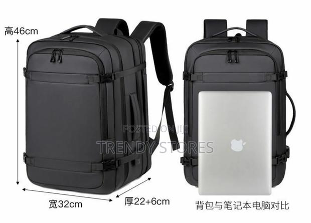 Multifunctional Travel Backpack - thumbnail 2