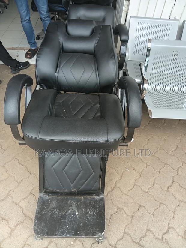 Kinyozi Revliner Seat - thumbnail 3